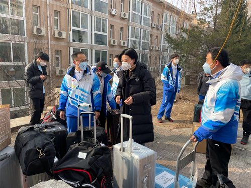 充分发挥了共产党员的先锋模范作用